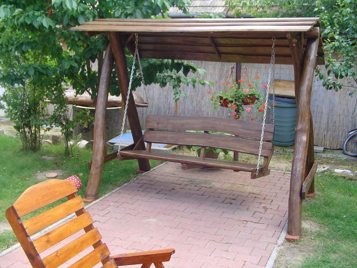 Karavan Štúrovo Extérieur photo